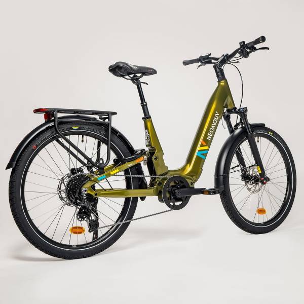 Vtc electrique Néomouv Pomera