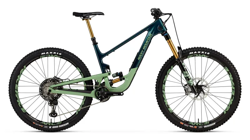 Rocky Mountain Altitude 90 carbone